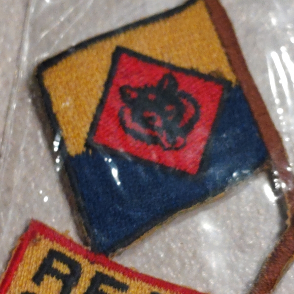 Vintage Pinewood Derby iron on patch a must-have for any Boy Scout embroidered - Picture 3 of 7